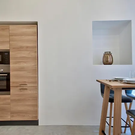 Apartment Zoe 2 By Vallettastay Valletta