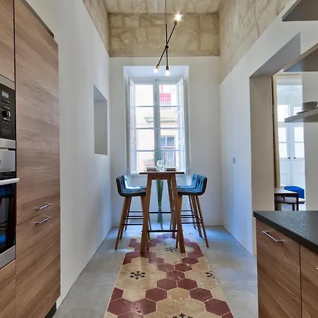 Zoe 2 By Vallettastay Apartment *